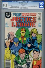 Load image into Gallery viewer, Justice League #1 CGC 9.8 Canadian Price Variant 1st Black King
