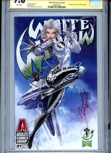 White Widow #1 - ECCC Convention Edition - Low Print Run rare - CGC 9.8 - Signed Tyndall